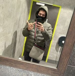 Meet your Posher, Jesse